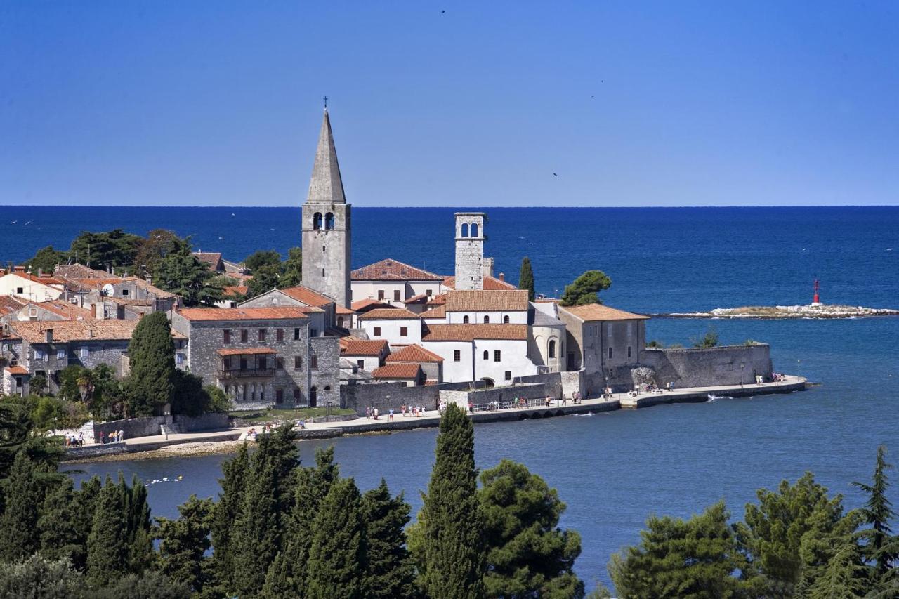 Apartment Adria Premium Porec Bagian luar foto