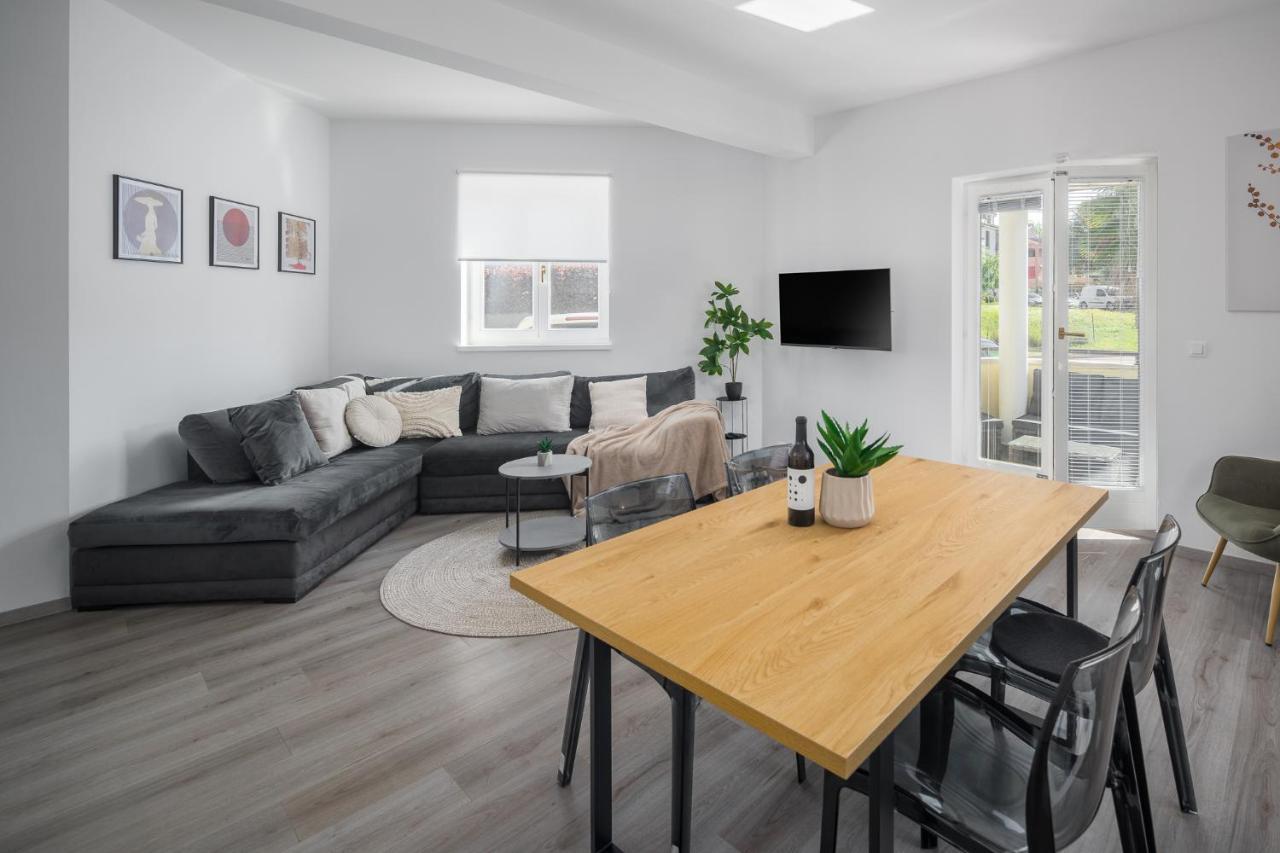 Apartment Adria Premium Porec Bagian luar foto